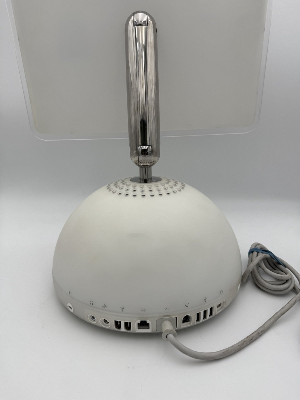 Apple iMac G4 15” Flowerpot – Clean, Boots to OS X – Mouse, Keyboard Incl